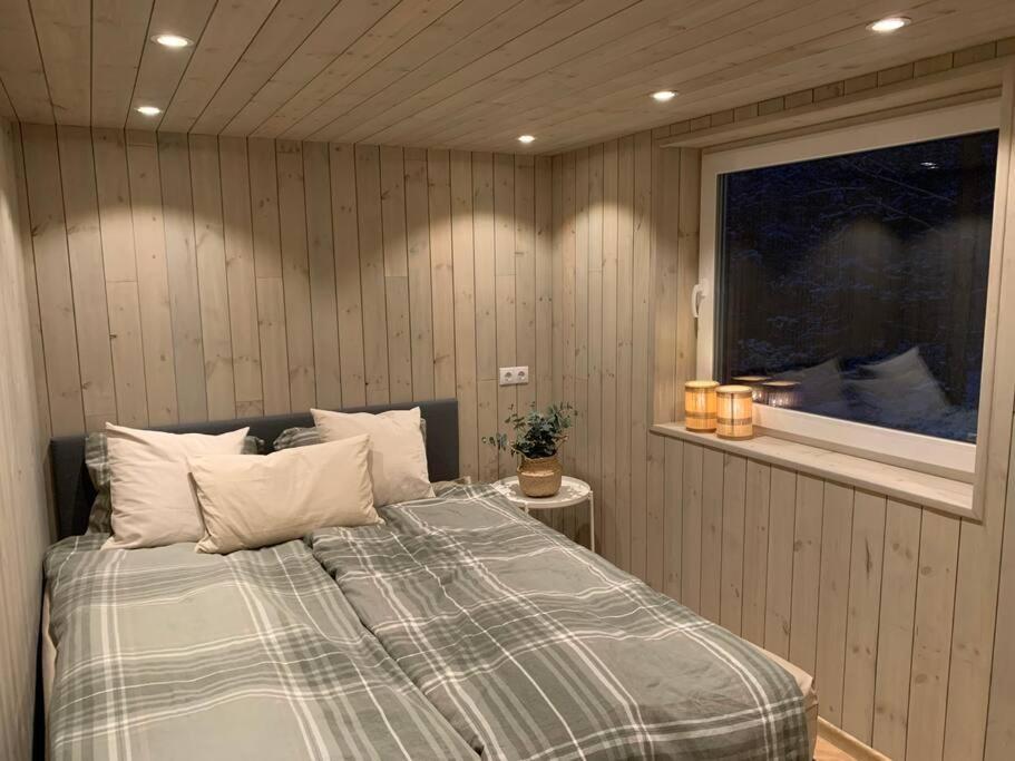 Tretoppen - Ny Moderne Hytte, Unike Finnskogen Torsby Exterior foto