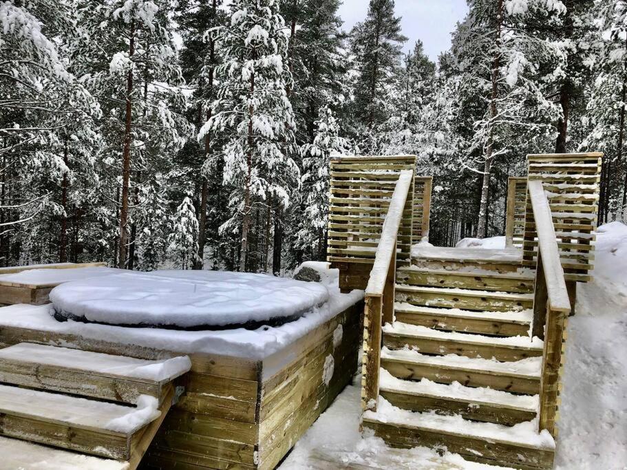 Tretoppen - Ny Moderne Hytte, Unike Finnskogen Torsby Exterior foto