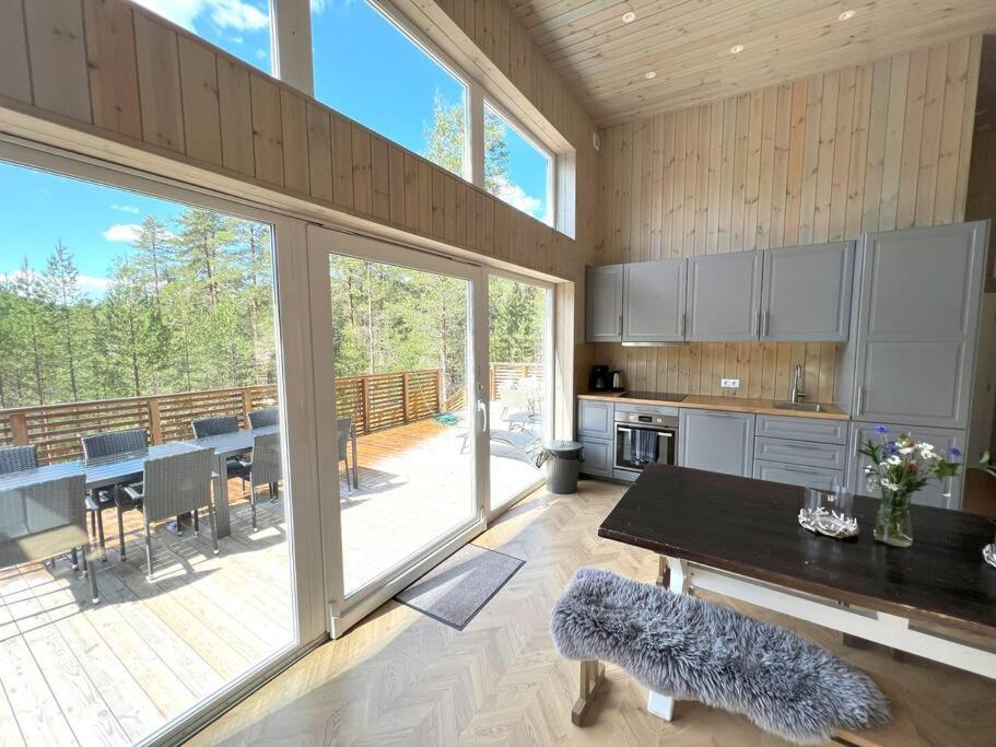 Tretoppen - Ny Moderne Hytte, Unike Finnskogen Torsby Exterior foto