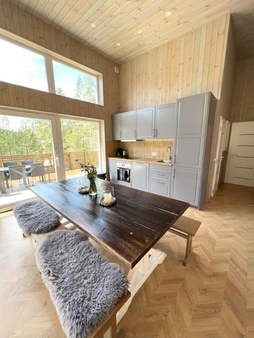Tretoppen - Ny Moderne Hytte, Unike Finnskogen Torsby Exterior foto